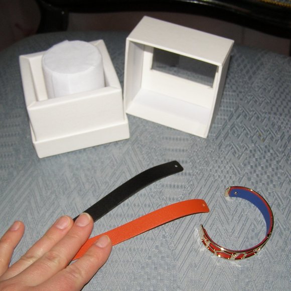 NEW Bracelet set by Les Georgettes 6 colors bands - Picture 8 of 9